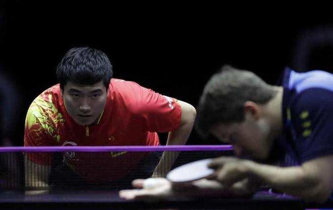 伟大需要别 伟大需要别