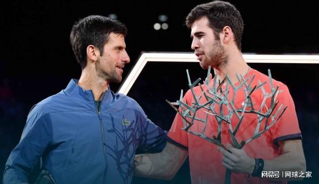 球迷则在情 球迷则在情