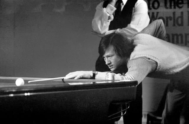 由張玉寧擔 由張玉寧擔